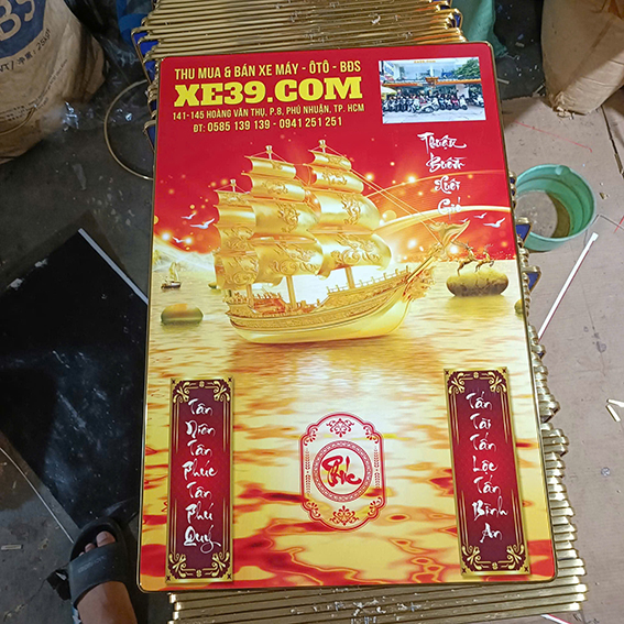 lich go treo tuong Kh&aacute;ch H&agrave;ng 
