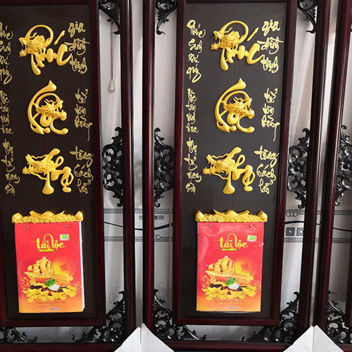 lich go treo tuong Kh&aacute;ch H&agrave;ng 